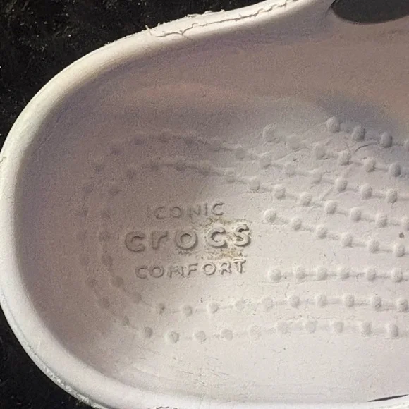 CROCS Kids Classic Clog in White - Picture 2 of 6